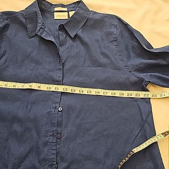 Chicos No-Iron Linen Loop-Back Tunic in blue 2 / Large - Picture 7 of 10